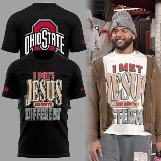 Back at Ohio State, J.T. Tuimoloau makes a statement in the ˜I MET JESUS AND NOW I™M DIFFERENT™ T-Shirt