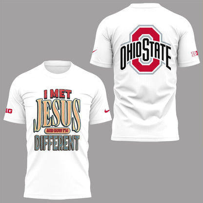 Back at Ohio State, J.T. Tuimoloau makes a statement in the ˜I MET JESUS AND NOW I™M DIFFERENT™ T-Shirt